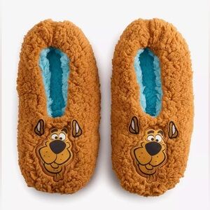 NWT Her Universe Warner Brothers Scooby Doo slipper socks( one size fits most)